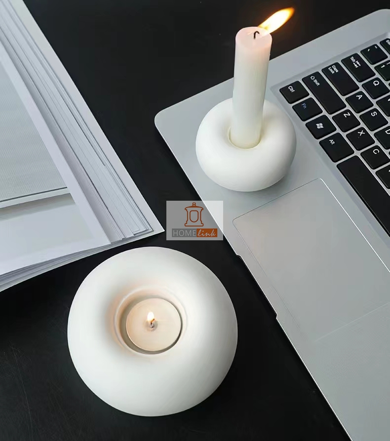 Instagram style creative wedding table candle holder