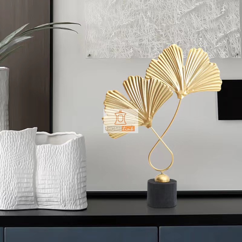 Nordic creative gold leaf light luxury ornaments