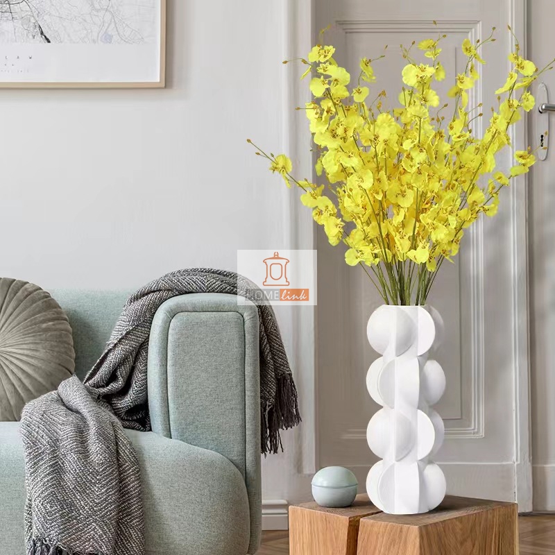 Modern minimalist and luxurious resin flower vase ornaments