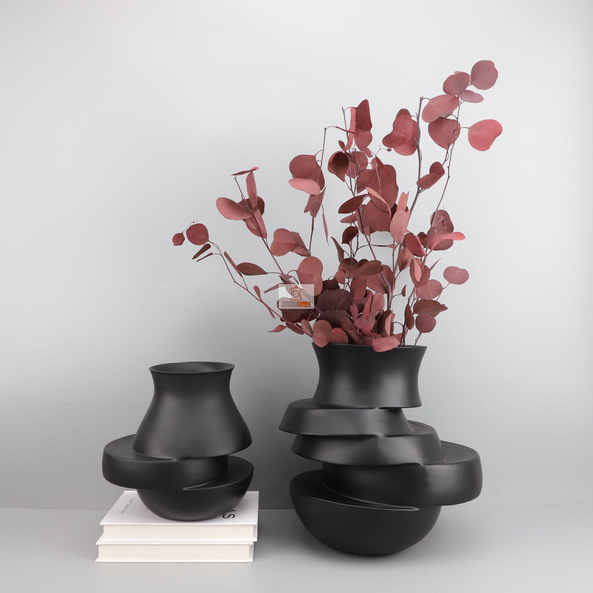 Modern minimalist creative misaligned resin handicraft vase ornaments
