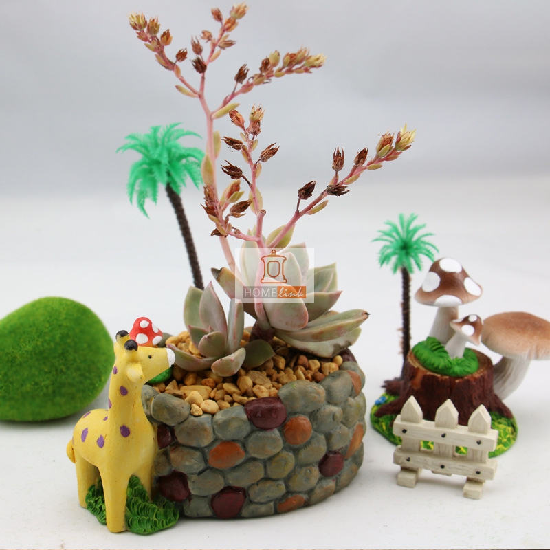Giraffe pebble flower moss resin flowerpot