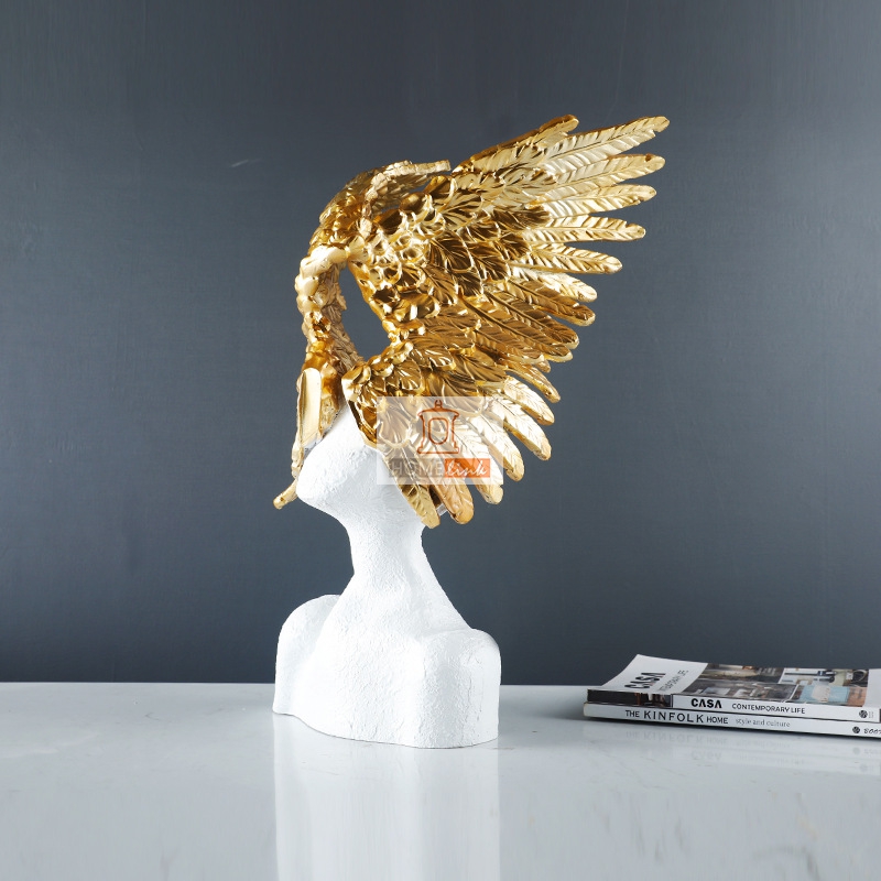 Modern Creative Art Wing Portrait Sculpture Resin Decoration