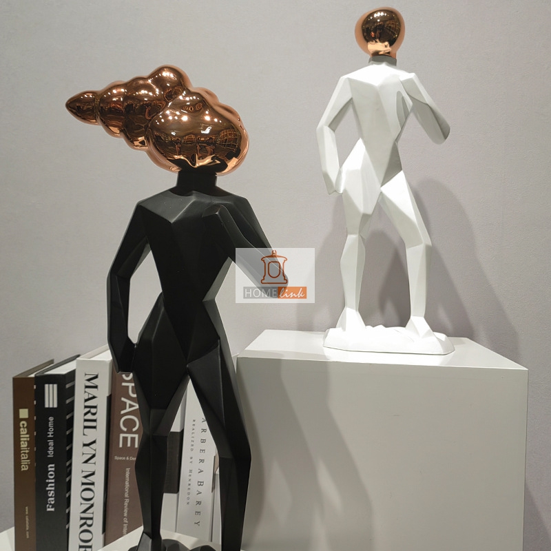 Modern Planet Man Shaped Luxury Sculpture Decoration