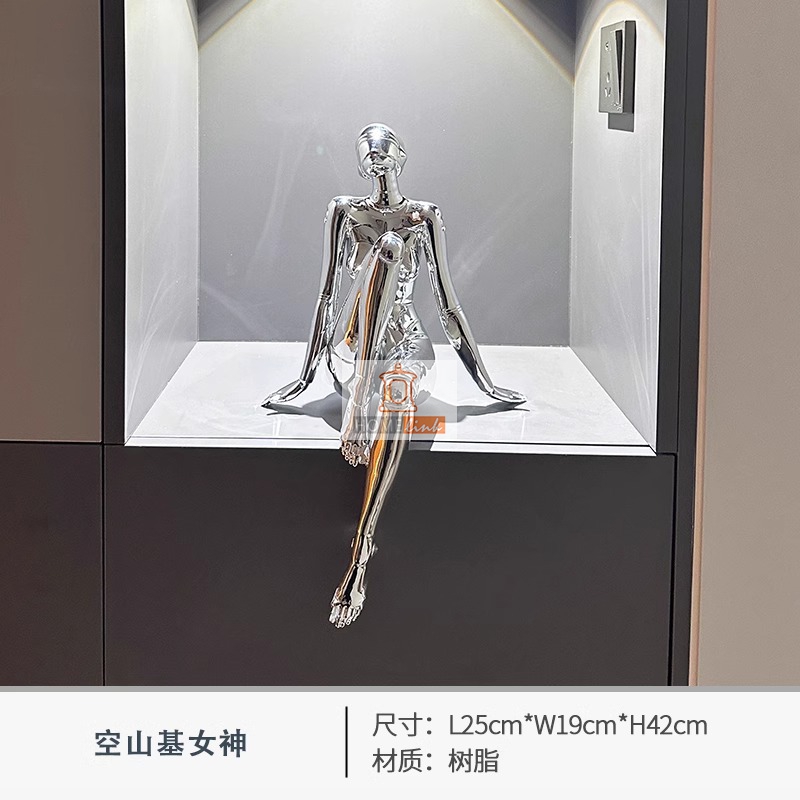 Nordic Creative Sky Mountain Goddess Sculpture Ornament