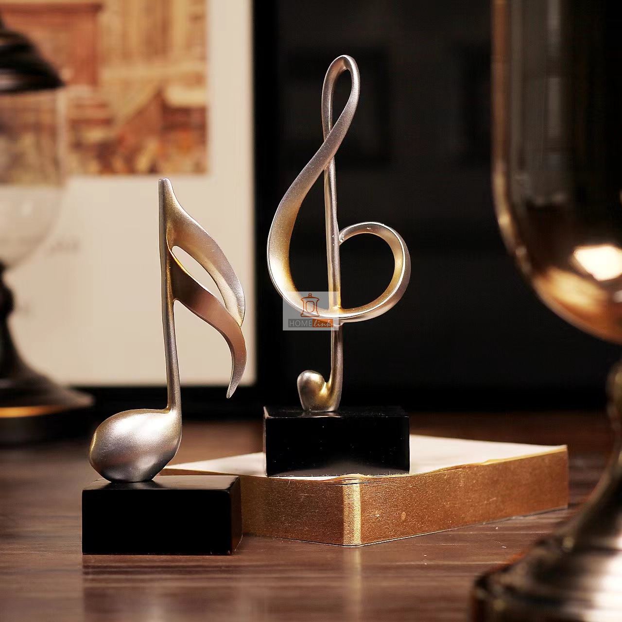 European style light luxury creative music symbol style resin ornaments