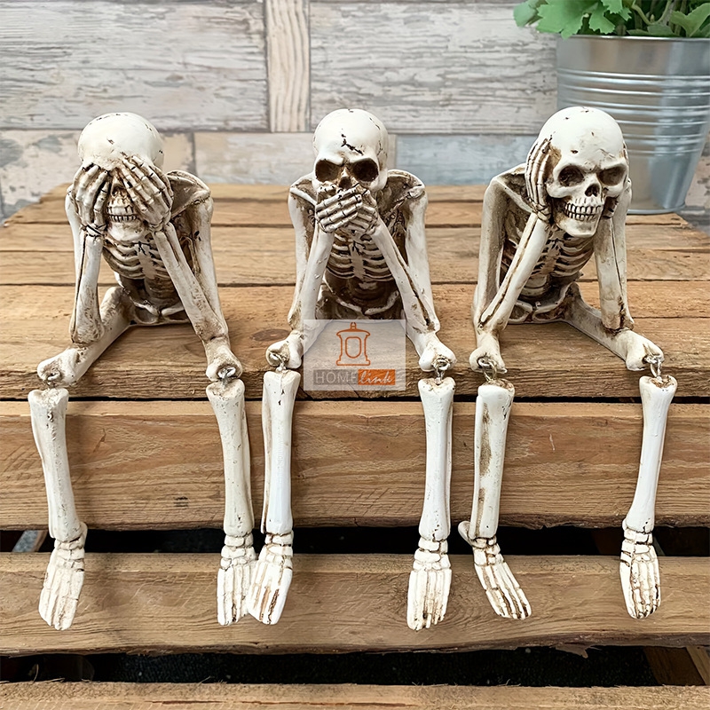 Halloween skull shaped ornaments