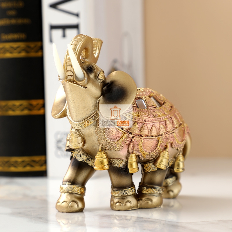 Instagram European Southeast Asian elephant ornament